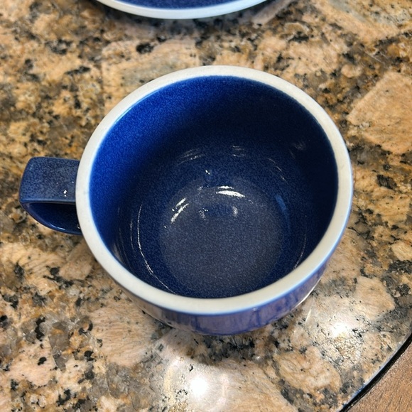 SASAKI COLOR STONE SAPPHIRE (TEXTURED)4 CUPS AND 4 SAUCERS - Picture 4 of 6